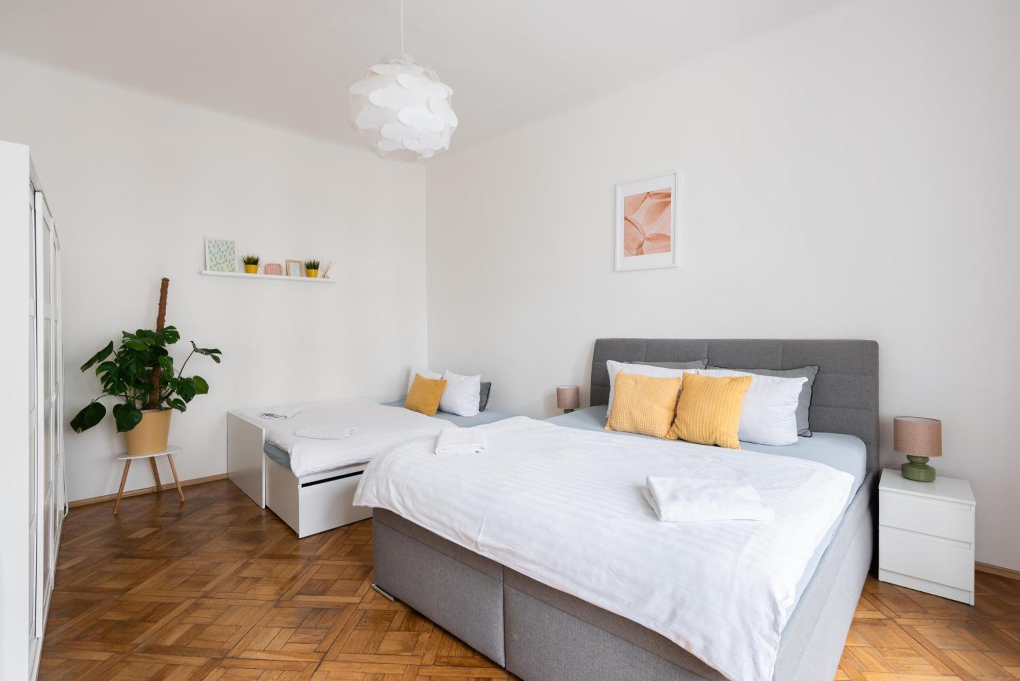 Aparthotel Tesnov Praag