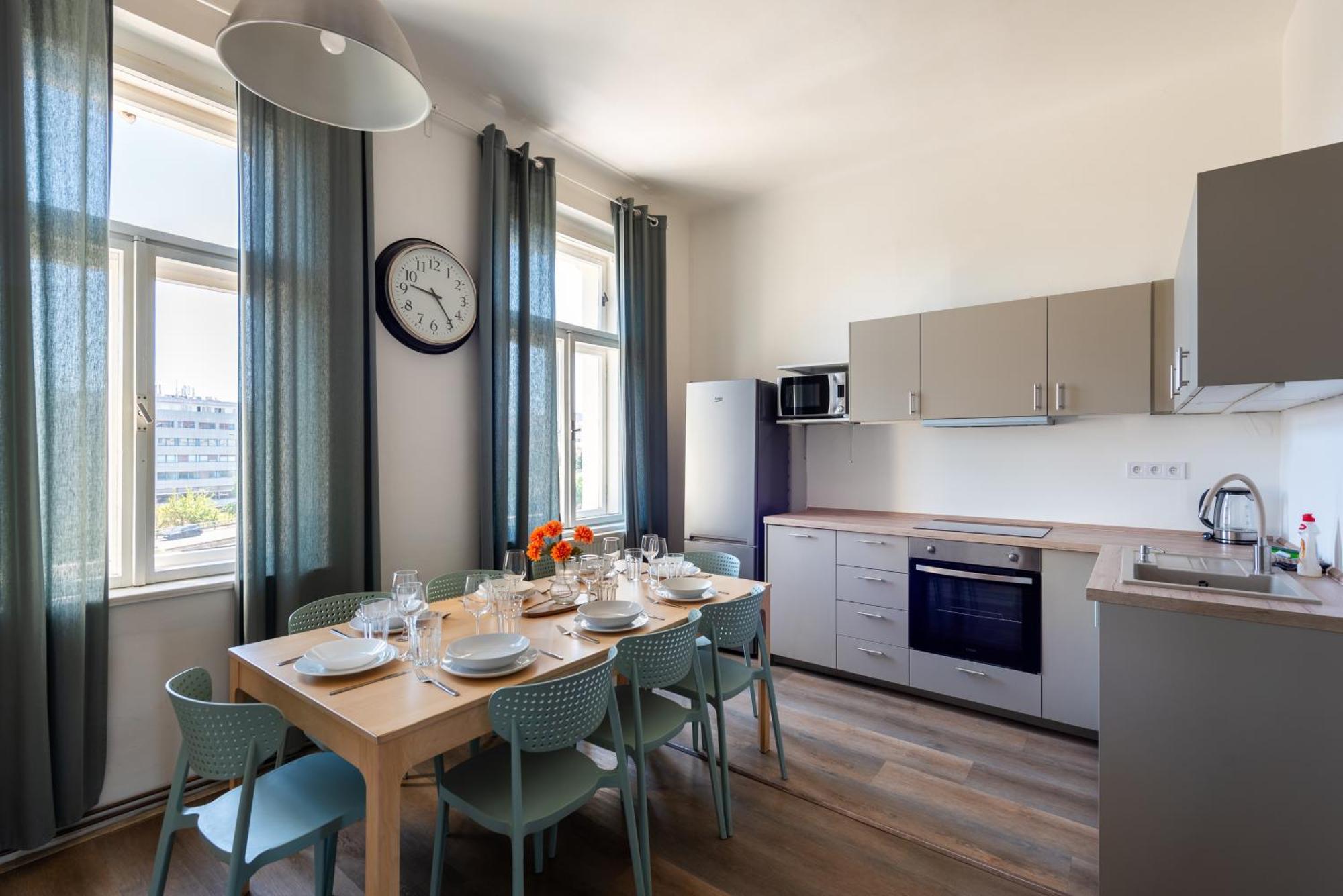Tesnov Aparthotel